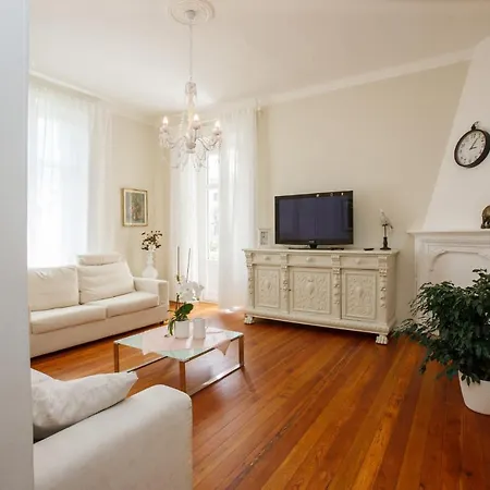 Appartement Rachel Intra